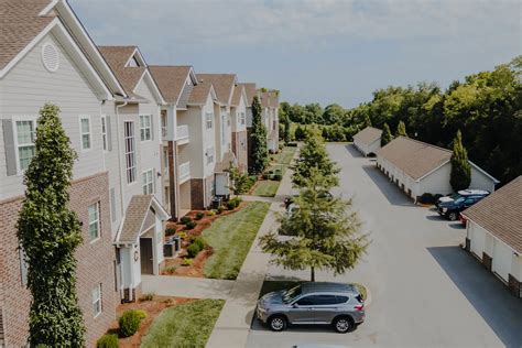 the village at elam farms|THE VILLAGE AT ELAM FARMS .